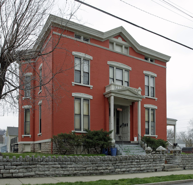 1710 Eastern Ave in Covington, KY - Building Photo - Building Photo