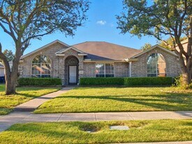 11405 Harbor Rd in Frisco, TX - Building Photo