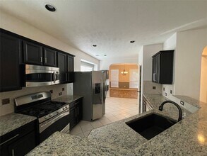 2898 Torano Cir in League City, TX - Building Photo - Building Photo