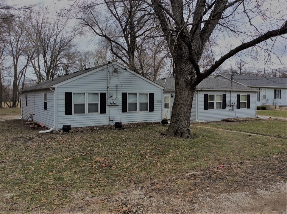 1406 E Elm St in Griffith, IN - Building Photo