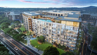 Encore Lakeside in Austin, TX - Building Photo