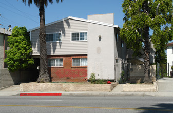 1013 Western Ave in Glendale, CA - Building Photo - Building Photo