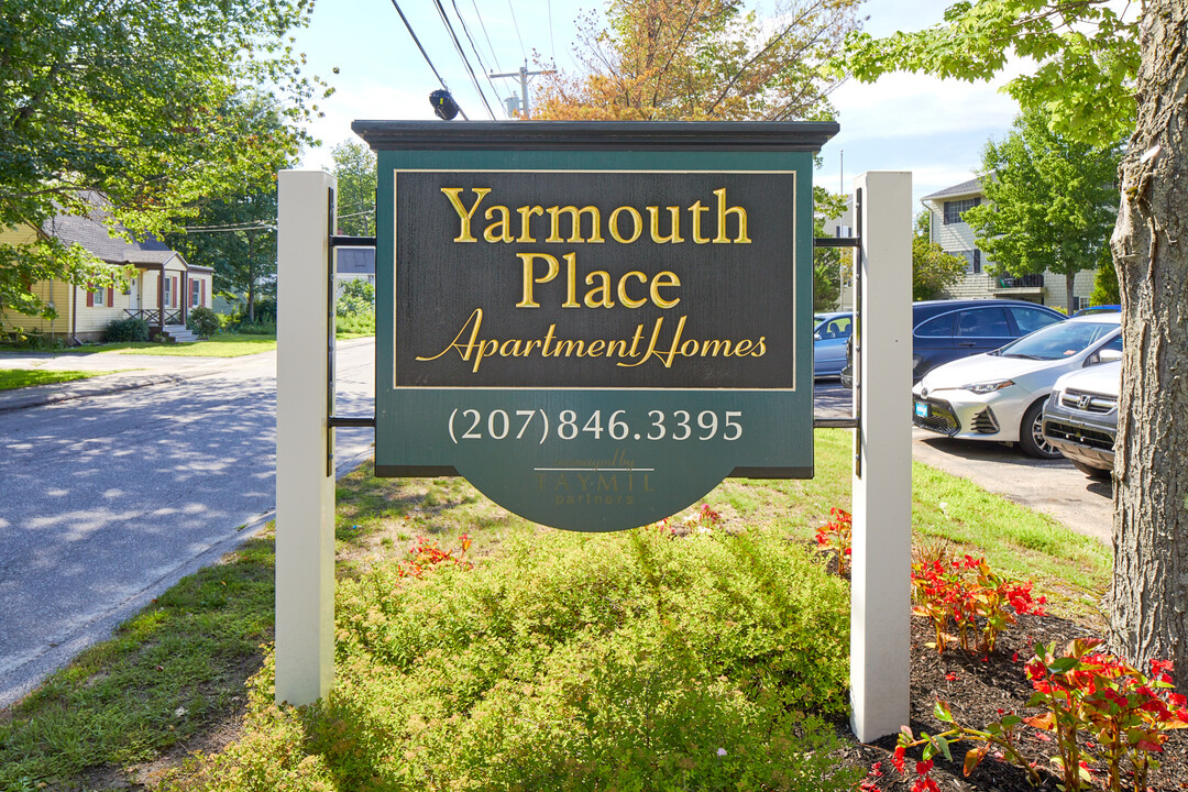 Yarmouth Place Apartment Homes in Yarmouth, ME - Foto de edificio