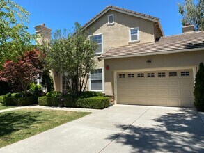 39 E Portola Ave in Los Altos, CA - Building Photo - Building Photo