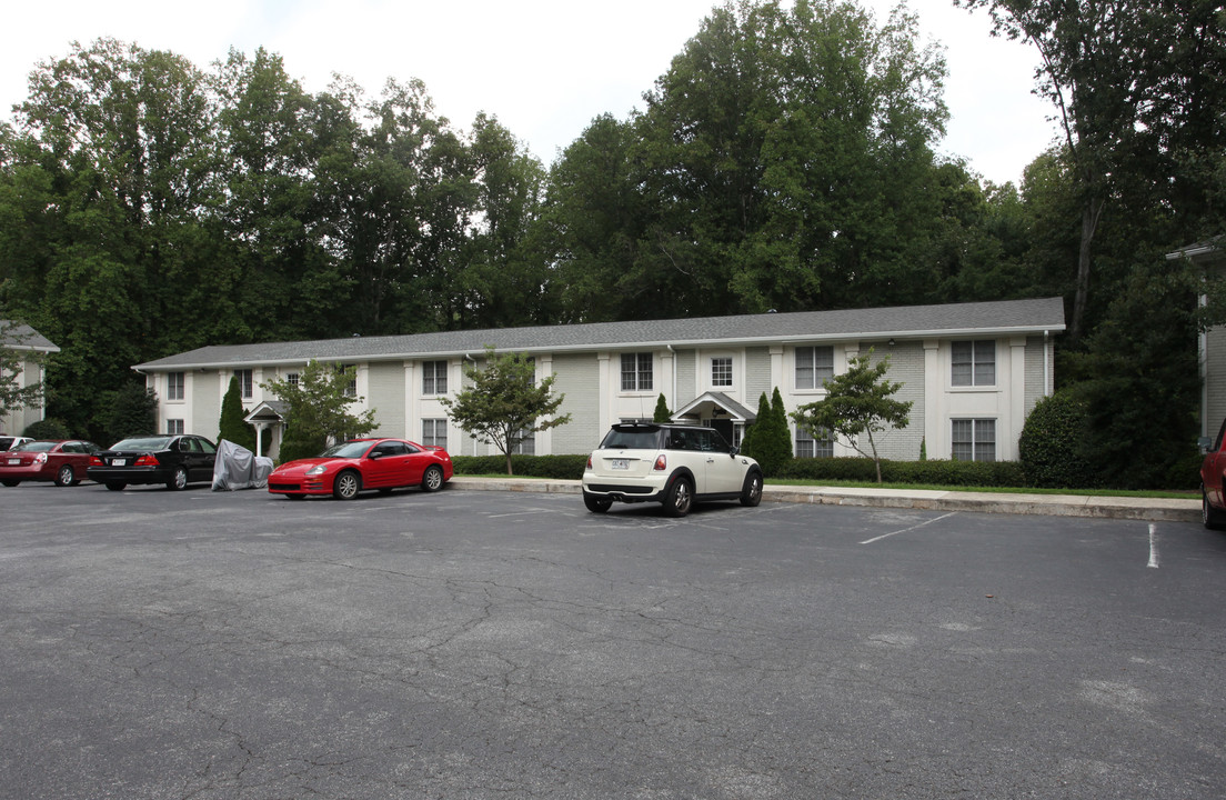 Scott Landover in Decatur, GA - Foto de edificio