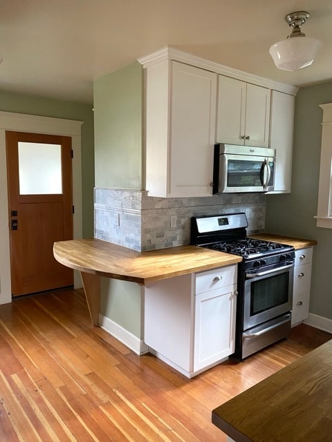 5844 NE 12th Ave, Unit Upstairs Unit in Portland, OR - Building Photo - Building Photo