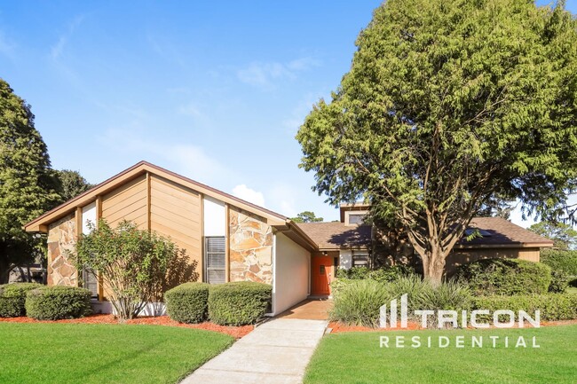 property at 1507 Teakwood Dr