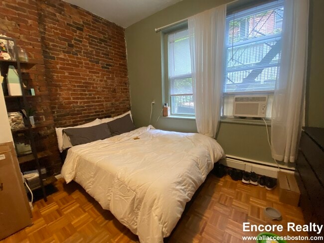 property at 40 Anderson St