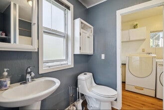 399 13th Ave in Santa Cruz, CA - Building Photo - Building Photo