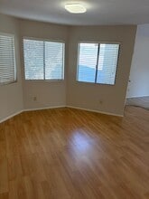 1137 Mission Verde Dr in Camarillo, CA - Building Photo - Building Photo