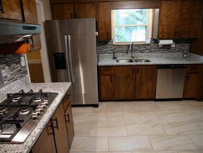 1 Moon River Ct in Savannah, GA - Building Photo - Building Photo
