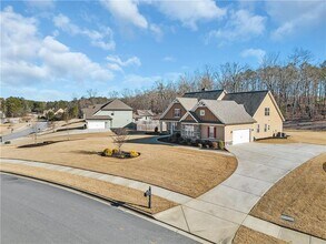 212 Blue Point Pkwy in Fayetteville, GA - Building Photo - Building Photo