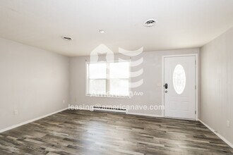 9709 Mark Trail in Fairview Heights, IL - Foto de edificio - Building Photo