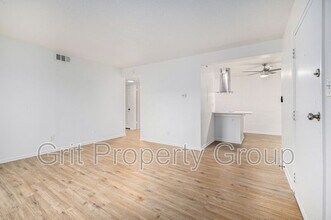 4903 Walnut St in Kansas City, MO - Building Photo - Building Photo