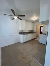 4223 W Broadway in Hawthorne, CA - Building Photo - Building Photo