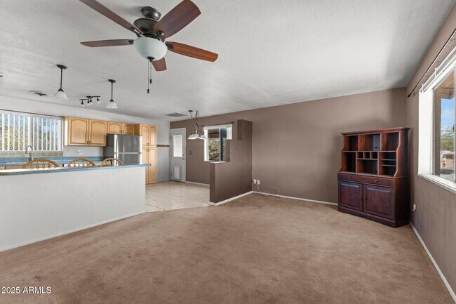 735 W Hermosa Dr in Wickenburg, AZ - Building Photo - Building Photo