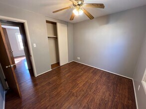 17 Hillside Dr in Treynor, IA - Building Photo - Building Photo
