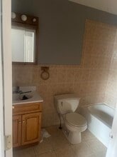 193 Hutton St in Jersey City, NJ - Building Photo - Building Photo