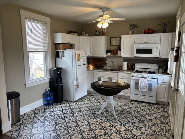 309 Penn St in Verona, PA - Building Photo - Building Photo