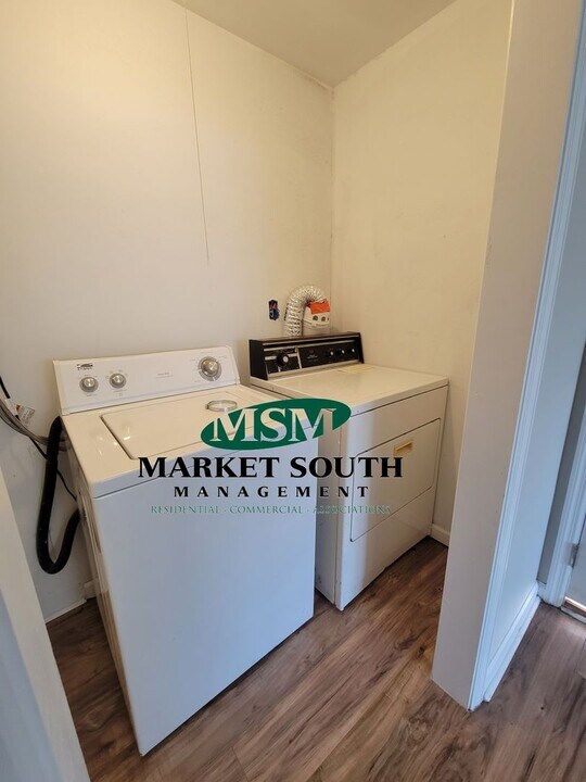 301 E Liberty-Unit -Unit B in Savannah, GA - Building Photo