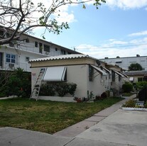 1936 Jackson St in Hollywood, FL - Building Photo