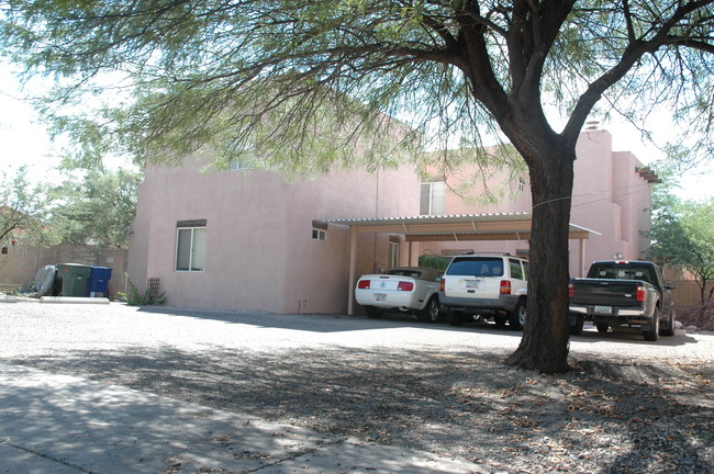 2719-2727 N Flanwill Blvd in Tucson, AZ - Building Photo - Building Photo