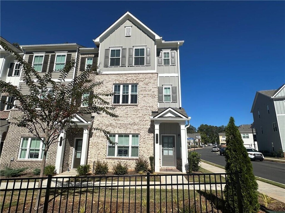 1925 Audra Aly in Kennesaw, GA - Building Photo
