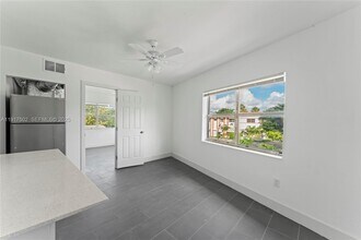 60 NW 76th St in Miami, FL - Building Photo - Building Photo