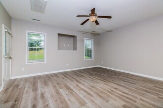 2315 King Malcolm Ln in Zebulon, NC - Building Photo - Building Photo