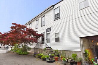 114 Jones Ave in Bridgeport, CT - Building Photo - Building Photo
