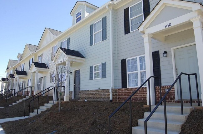 622 Davis St in Gainesville, GA - Building Photo - Building Photo