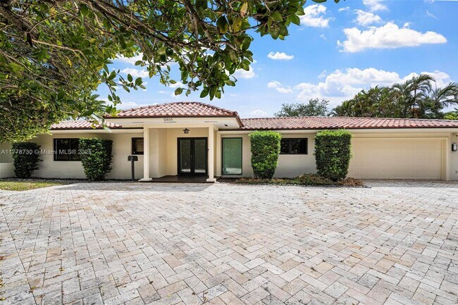 12605 Cyprus Rd in North Miami, FL - Building Photo - Building Photo