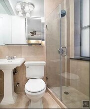 East 35th Street in New York, NY - Building Photo - Building Photo