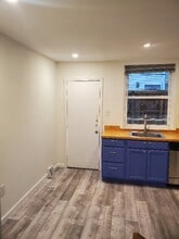 541 Watkins St in Philadelphia, PA - Building Photo - Building Photo