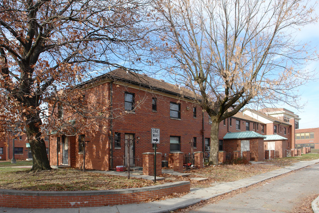 1287 Hawthorne Ave in Columbus, OH - Building Photo - Building Photo