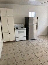 526 Denton St in Denton, TX - Building Photo - Building Photo
