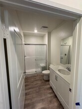 30601 Corte Hermoso in Winchester, CA - Building Photo - Building Photo