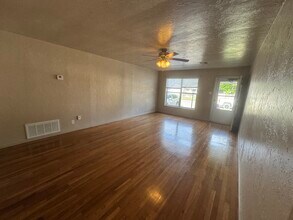 1012 S Ellison Ave in El Reno, OK - Building Photo - Building Photo