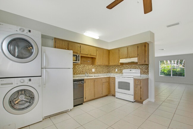 property at 1919 Doffer Ln