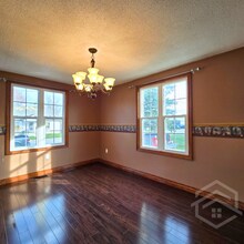 3-Bedroom House in Norwich!! in Norwich, ON - Building Photo - Building Photo