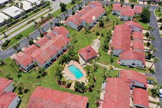 118 Florida Shores Blvd in Daytona Beach Shores, FL - Building Photo - Building Photo