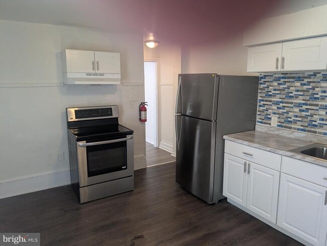 property at 206 Wesley St