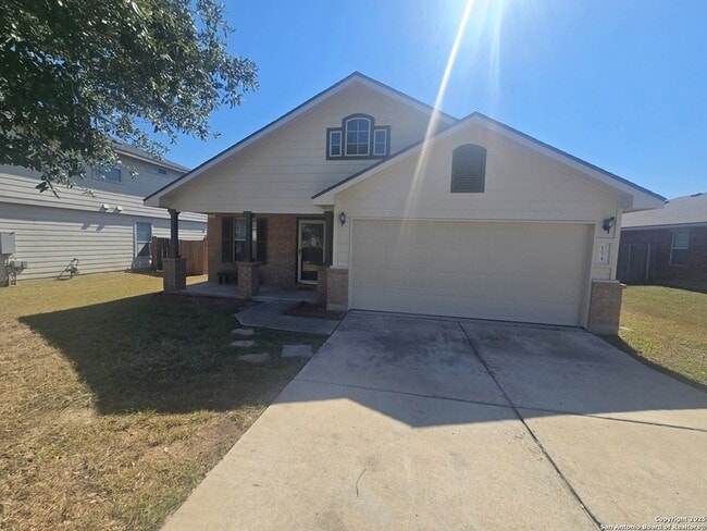 154 Lake Washington Dr in Kyle, TX - Building Photo - Building Photo