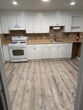 67 Milton Ave, Unit 2nd Floor in Nutley, NJ - Foto de edificio - Building Photo