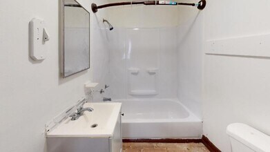 144 Ave. C in Rochester, NY - Building Photo - Building Photo