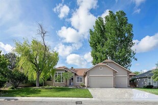 11147 W Highmont Dr in Boise, ID - Building Photo