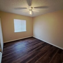 5442 Morongo Rd in Twentynine Palms, CA - Building Photo - Building Photo