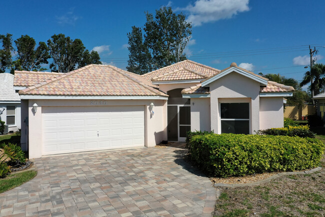 property at 2040 King Tarpon Dr