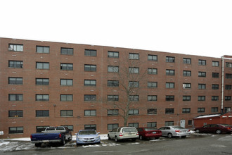 Margeson Apartments in Portsmouth, NH - Foto de edificio - Building Photo