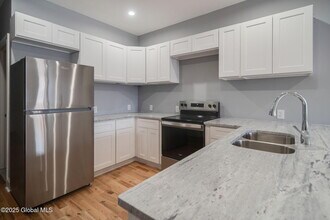 229 2nd St in Troy, NY - Building Photo - Building Photo